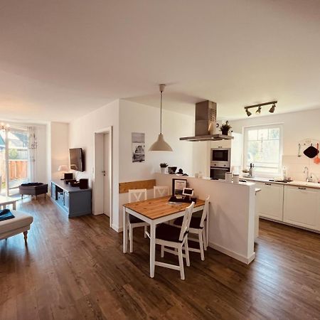 Ferienwohnung Blue In Born Buitenkant foto