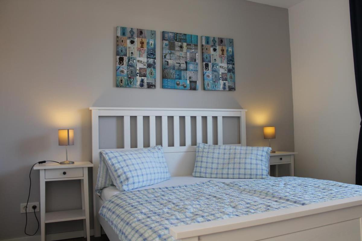 Ferienwohnung Blue In Born Buitenkant foto